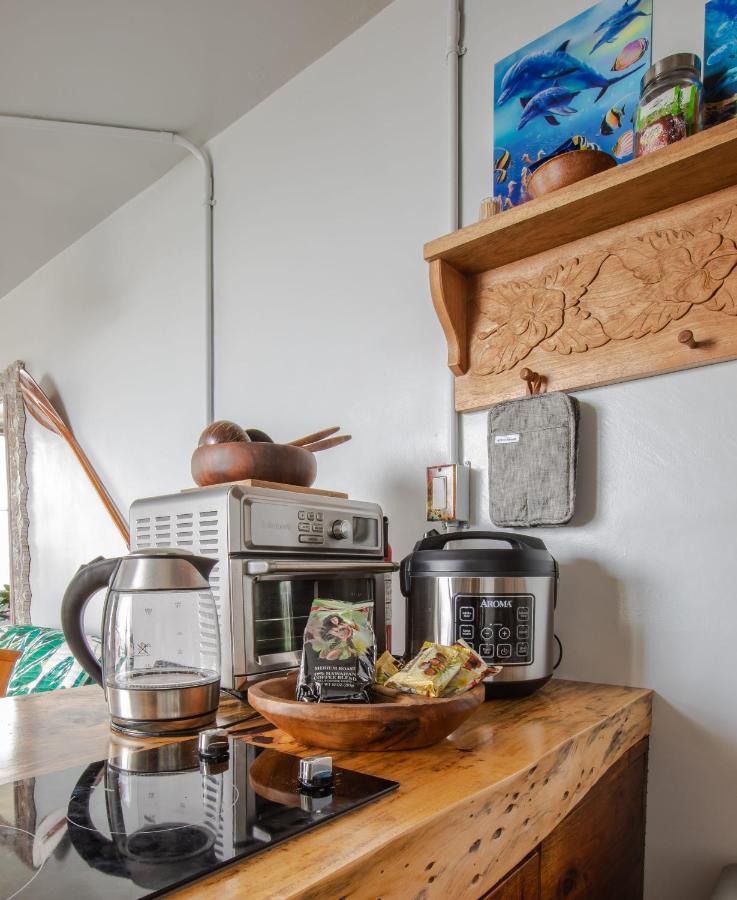 Breezy Beachfront Bali-Style Haven 180 Degree Oceanview Hau'ula Bagian luar foto